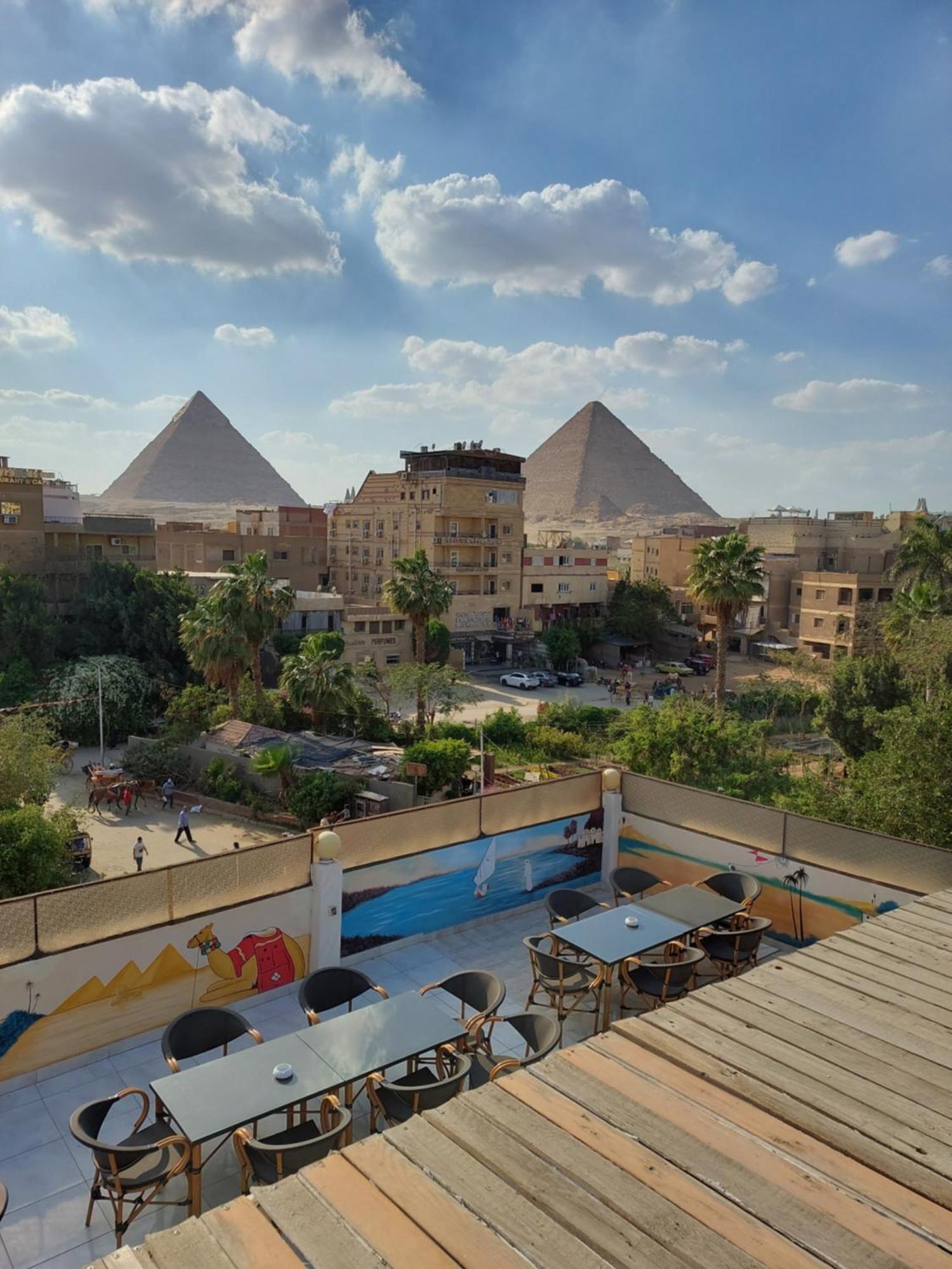 ホテル Nefertiti Pyramids View カイロ エクステリア 写真